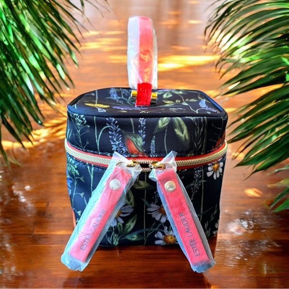 ESTÉE LAUDER Floral Cosmetic Travel Bag - NWOT - Picture 1 of 13